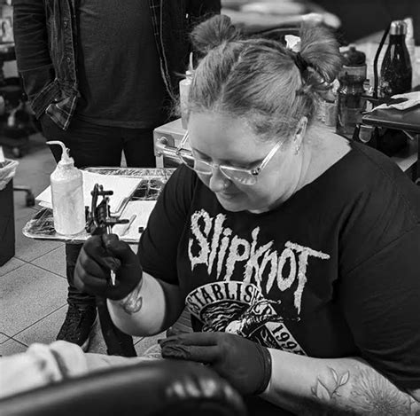 Crew Foxen Tattoo Parlour