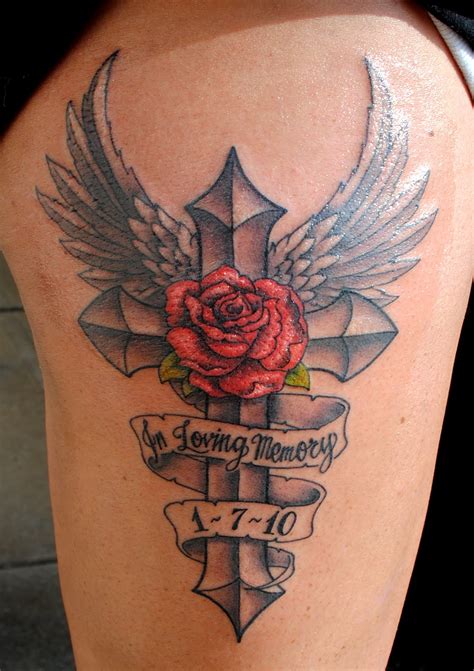 7 Cross Memorial Tattoo Designs to Honor Loved Ones