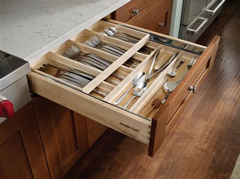 5 Ways to Organize Your Cutlery Drawer