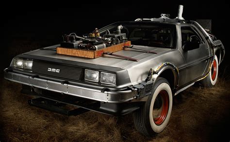 Delorean Time Machine Uncrate