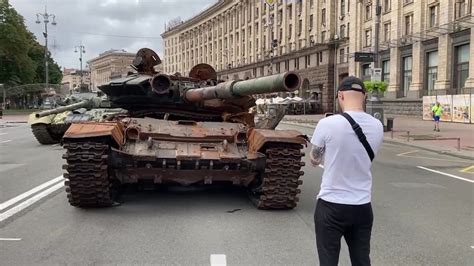 Destroyed Russian Tanks On Display In Ukraine S Capital Abc News