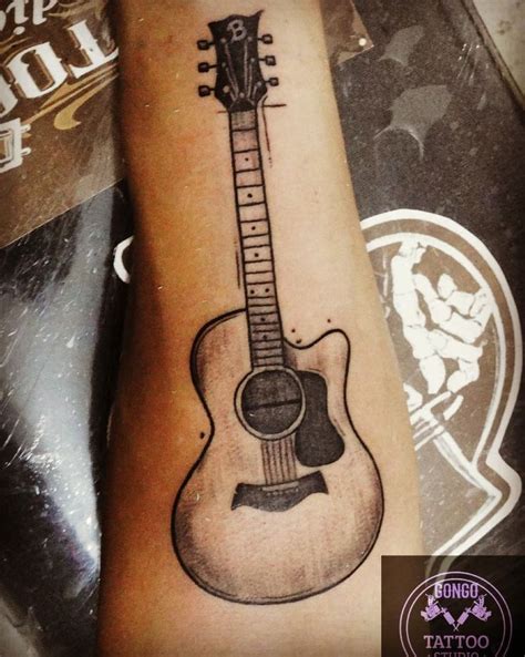 Details More Than 67 Guitar Tattoo Design Thtantai2