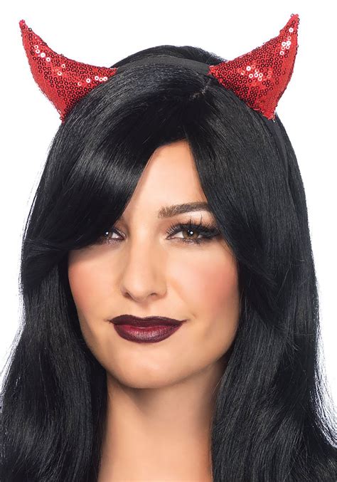 5 Ways to Rock a Devil Horns Headband