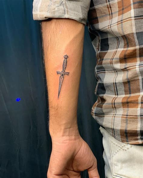 Discover 54 Cool Small Tattoos Men Best In Cdgdbentre