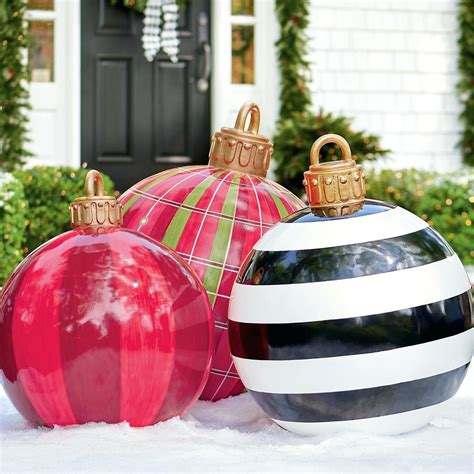 Diy Oversized Ornaments Large Christmas Ornaments Giant Christmas