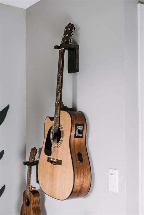 Diy Wall Mount Guitar Holder Lemon Thistle Guitar Wall Hanger Diy