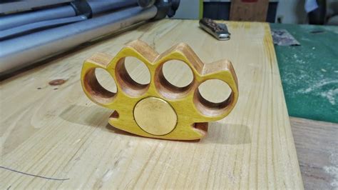 Diy Wooden Brass Knuckles Weighted Wooden Knuckle Dusters Youtube