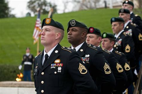 Earning It A Complete History Of Army Berets And Who S Allowed To Wear Them