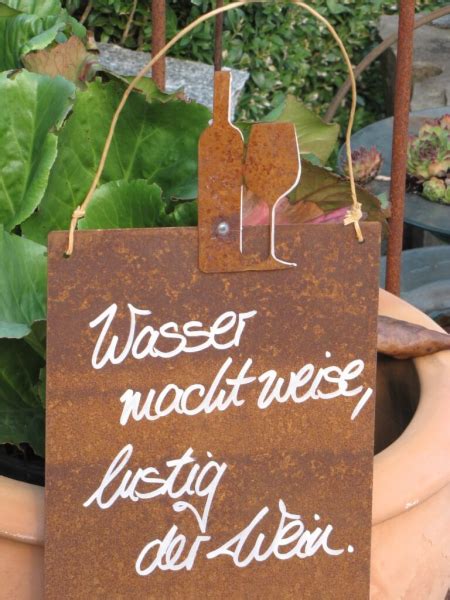 Edelrost Schild Mit Weinflasche Und Glas Wasser Und Wein Wein