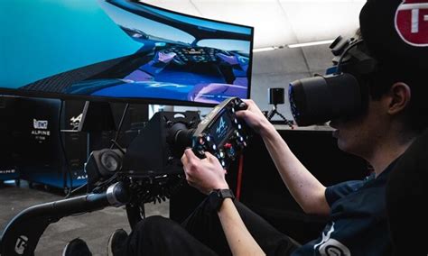 F1 Sim Racing Performance Improved By Immersive Technology