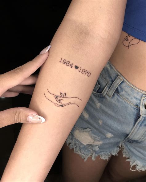 10 Small Tattoo Designs for Women That Are Big on Style