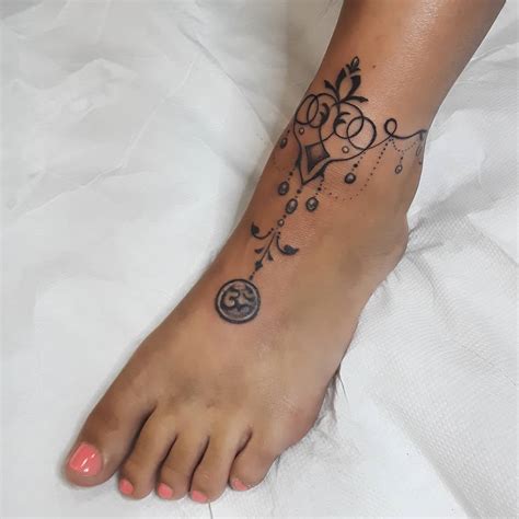 9 Unique Foot Tattoo Ideas to Inspire You