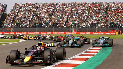 Formula 1 Racing Track Photos And Premium High Res Pictures Getty Images