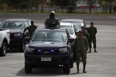 Fuerzas Armadas De Ecuador Reciben Equipamiento Para Reforzar La