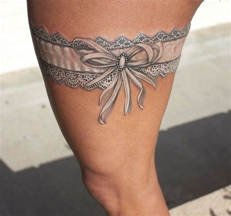 7 Garter Belt Tattoo Designs to Fall in Love With