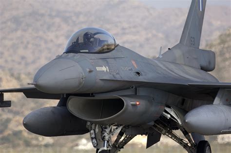 General Dynamics Lockheed F 16 Fighting Falcon Specifications