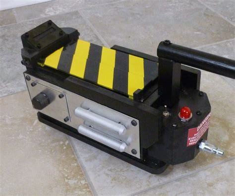 Ghostbusters Ghost Trap Build 5 Steps With Pictures Instructables