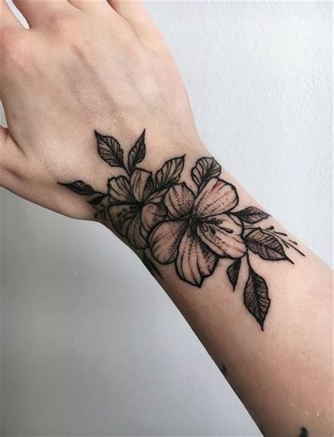 7 Cute Girlish Tattoo Ideas to Try Now