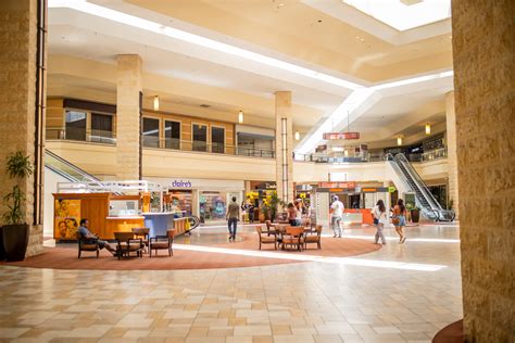 Great Scott The Real Life Twin Pines Mall From Back To The Future Keshia Sih