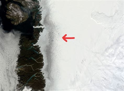 Greenland Has A Mysterious Amp 39 Dark Zone Amp 39 And It Amp 39 S Getting Even Darker Live Science