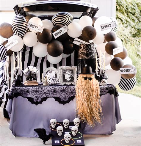 Halloween Party Decor Inspiration The Addams Family Decapitated