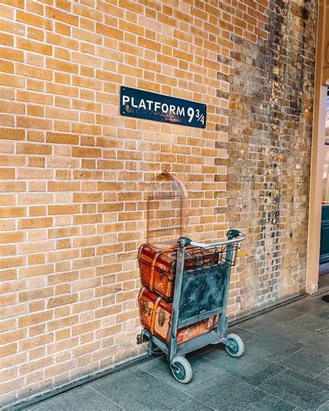 5 Secrets of Harry Potter's Platform 9 3/4 Revealed