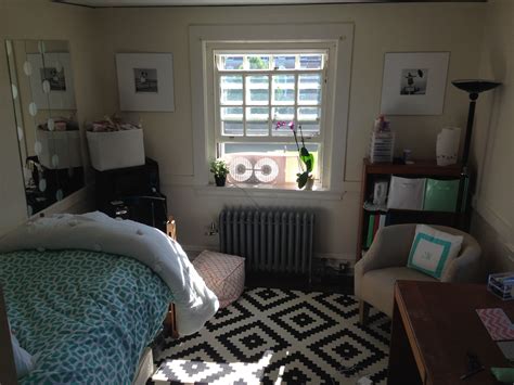 Harvard College Dorm Rooms