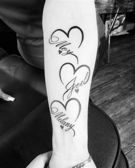 Heart Name Tattoo Designs-3