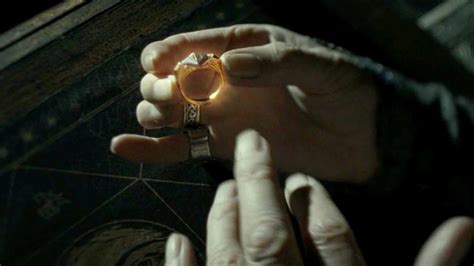 How Did Dumbledore Destroy The Marvolo S Ring The Ring Mystery Solved Otakukart