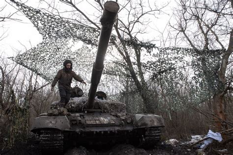 How Russia Lost An Epic Tank Battle Repeating Earlier Mistakes The New York Times