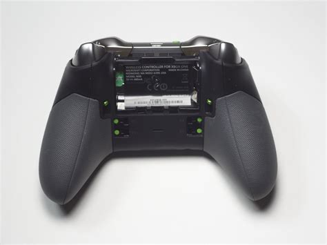 How To Change The Batteries Of An Xbox Controller 6 Steps