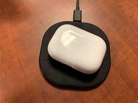 How To Charge Your Airpods Pro Wirelessly Or With The Cable