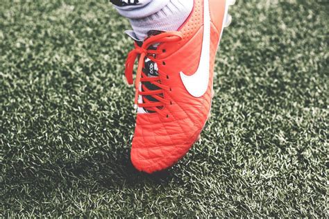 How To Choose The Right Soccer Cleats Academy