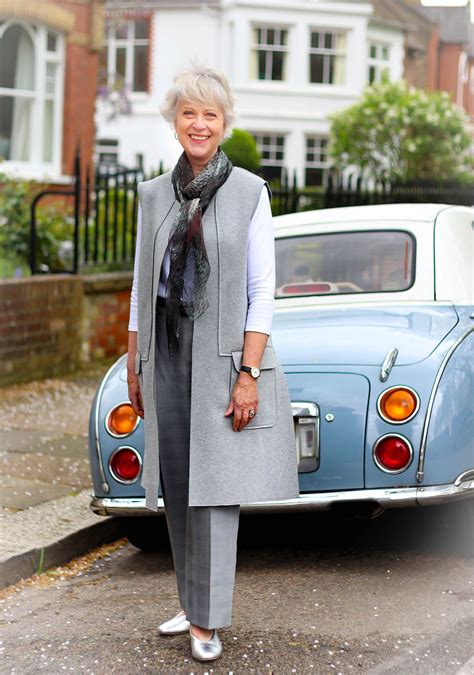 How To Maximise Your Wardrobe Chic At Any Age