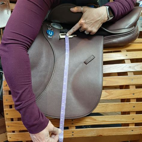 How To Measure A Saddle Seat English Cabinets Matttroy