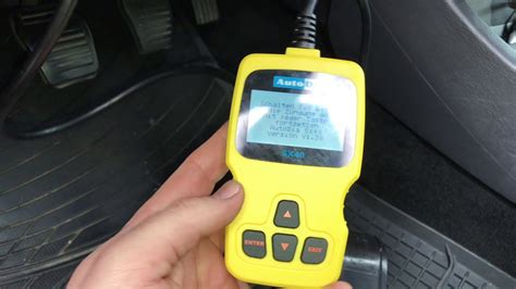 How To Use An Obd2 Scanner To Read Error Codes With Obd Scan Tool