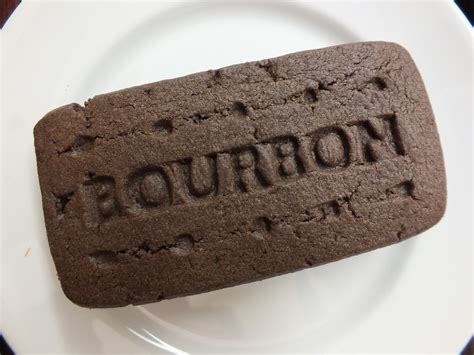 5 Ways to Enjoy a Huge Bourbon Biscuit