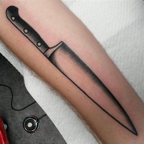 5 Knife Tattoo Designs and Their Meanings