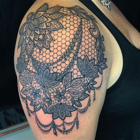 7 Tips for Getting a Stunning Lace Tattoo