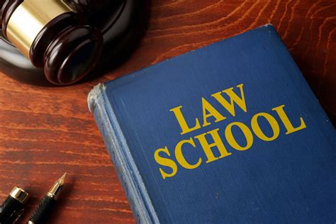 Law School Tips How To Prepare Your Application Ulearning