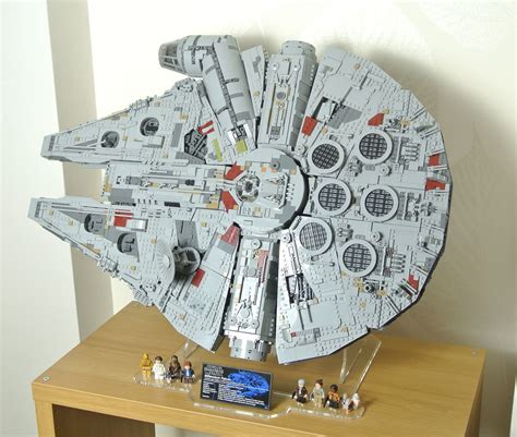 5 Ways to Display Your Lego Millennium Falcon