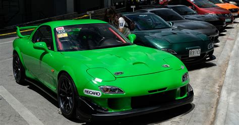 Local Mazda Rx 7 Enthusiasts Celebrate 7 Amp 39 S Day