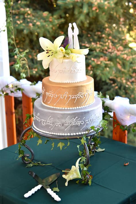 Lord Of The Rings Wedding Cake Dream Wedding Cute Ideas Ring Cake