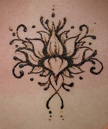 Lotus Blossoms Are A Favorite When It Comes To Henna Tattoos And This