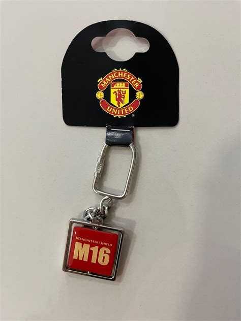 Manchester United Keychain Hobbies Amp Toys Collectibles Amp Memorabilia Fan Merchandise On Carousell