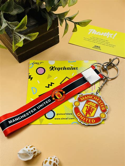 Manchester United Keychain Since 7 Store