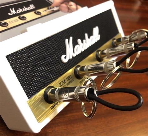 Marshall Amp Key Holder White W 4 Nos Cable Plugs New Hobbies Amp Toys Music Amp Media