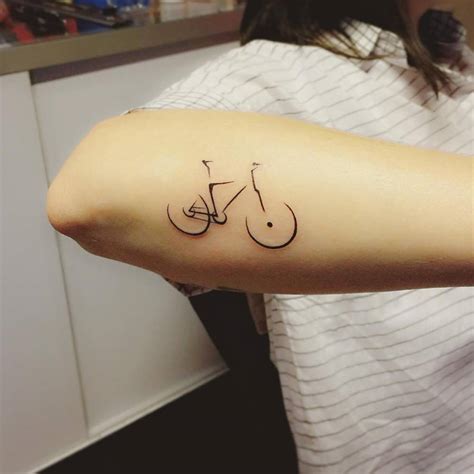 5 Minimalist Bicycle Tattoo Designs to Pedal Your Style