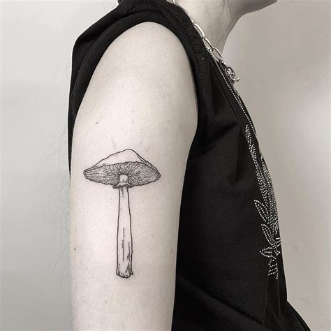 Mushroom Tattoo Minimalist