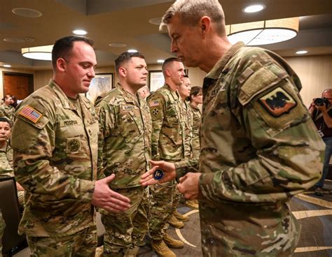 National Guard Chief Recognizes New York Guard Recruiters Air